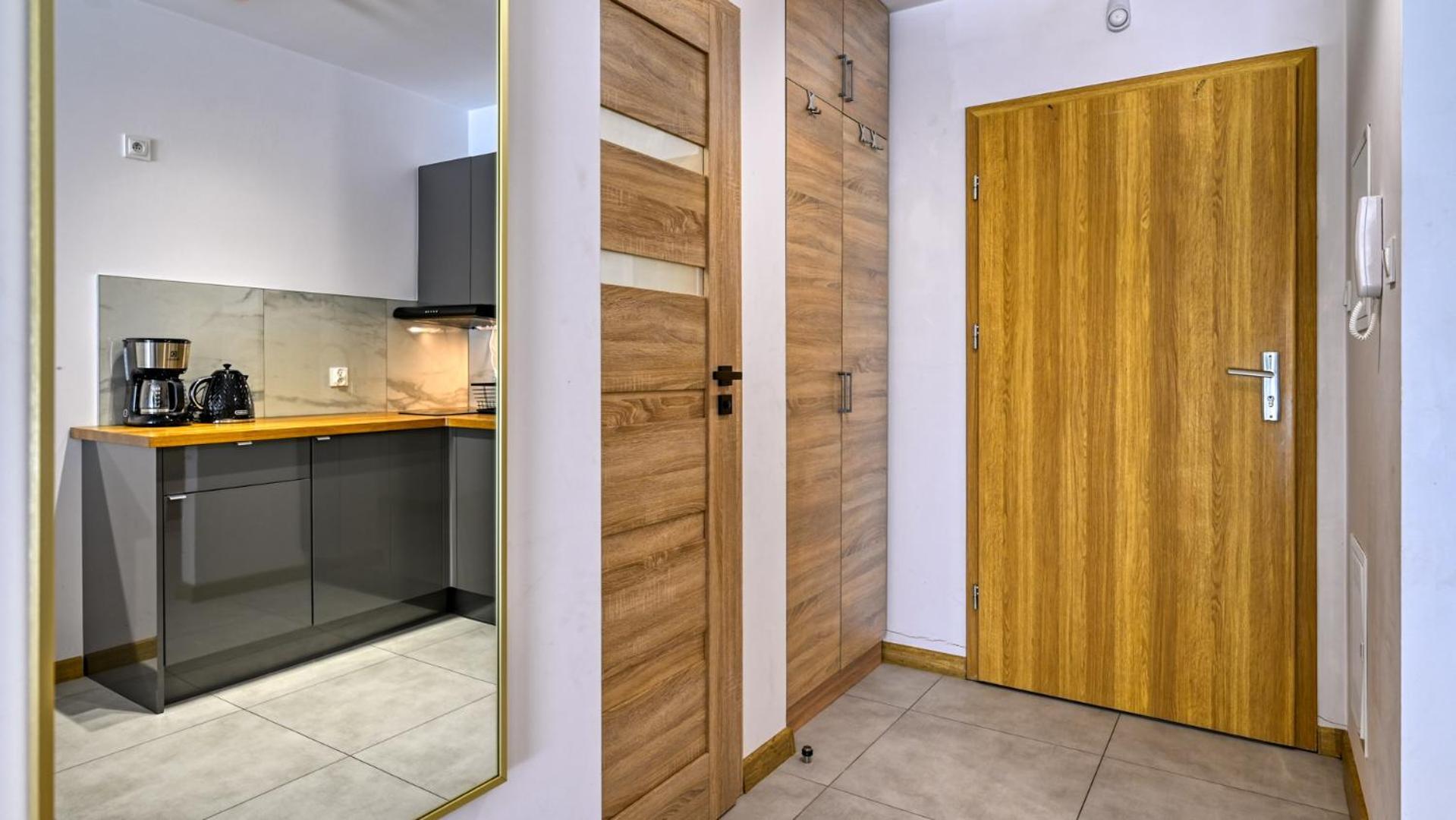 Apartamenty Kilinskiego 17 - Centrum, Przy Wyciagu, Blisko Szlakow شكلارسكا بوريبا المظهر الخارجي الصورة